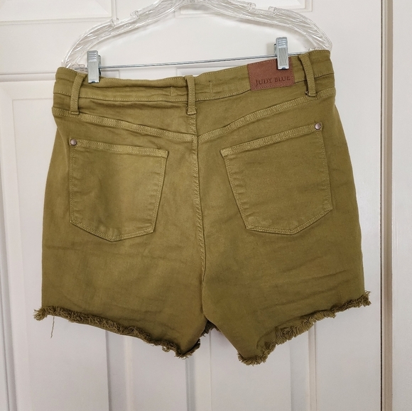 Judy Blue Denim Dyed Shorts Matcha Midrise Women Size 1xl - Picture 5 of 9